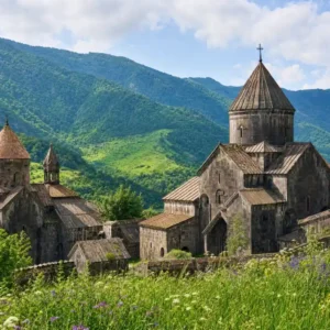 ՄԵԿՕՐՅԱ ՏՈՒՐ ԴԵՊԻ ԼՈՌԻ